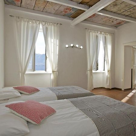 Appartamenti Vista Isola Verbania Ngoại thất bức ảnh