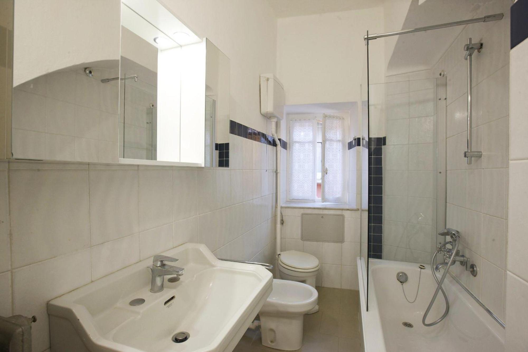 Appartamenti Vista Isola Verbania Ngoại thất bức ảnh