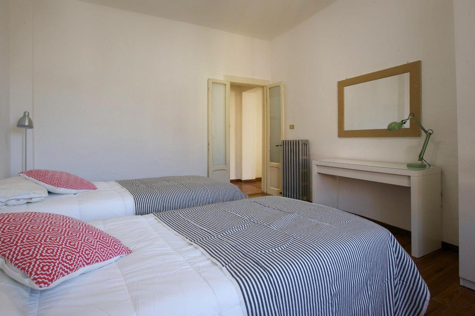 Appartamenti Vista Isola Verbania Ngoại thất bức ảnh
