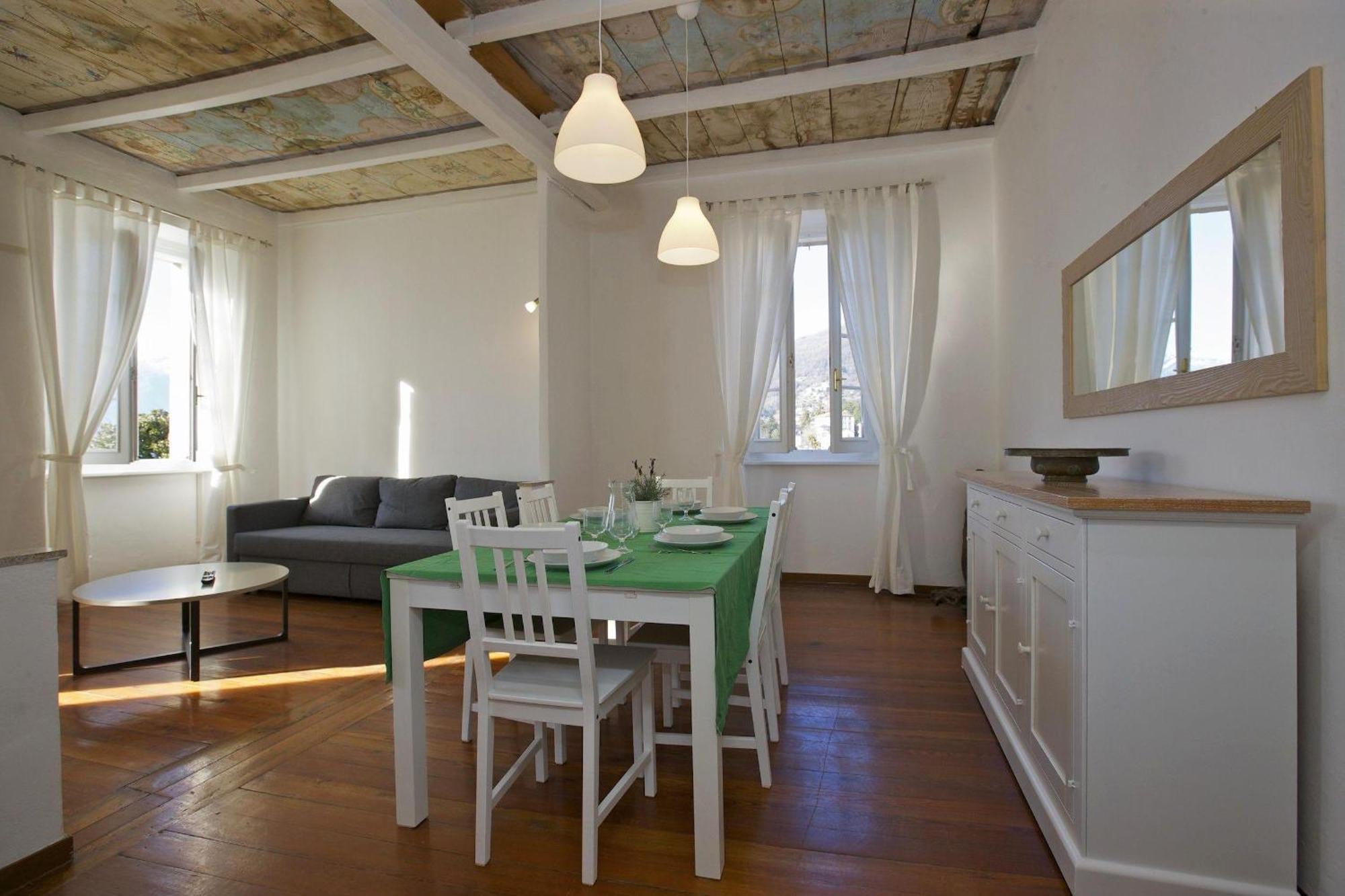 Appartamenti Vista Isola Verbania Ngoại thất bức ảnh