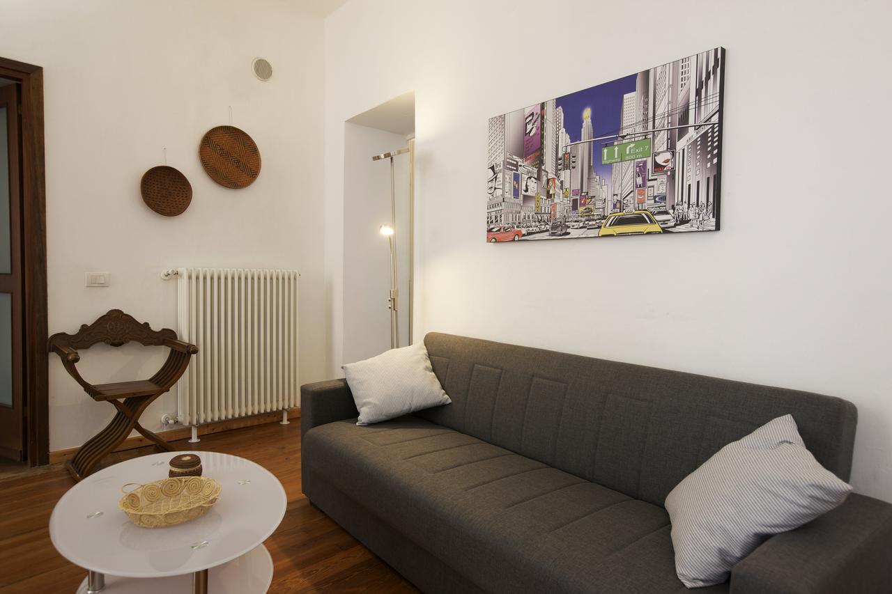 Appartamenti Vista Isola Verbania Ngoại thất bức ảnh